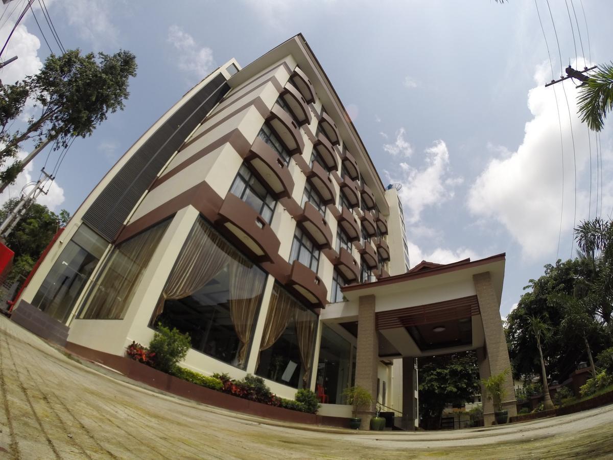 Virati Hotel Rangún Exteriér fotografie
