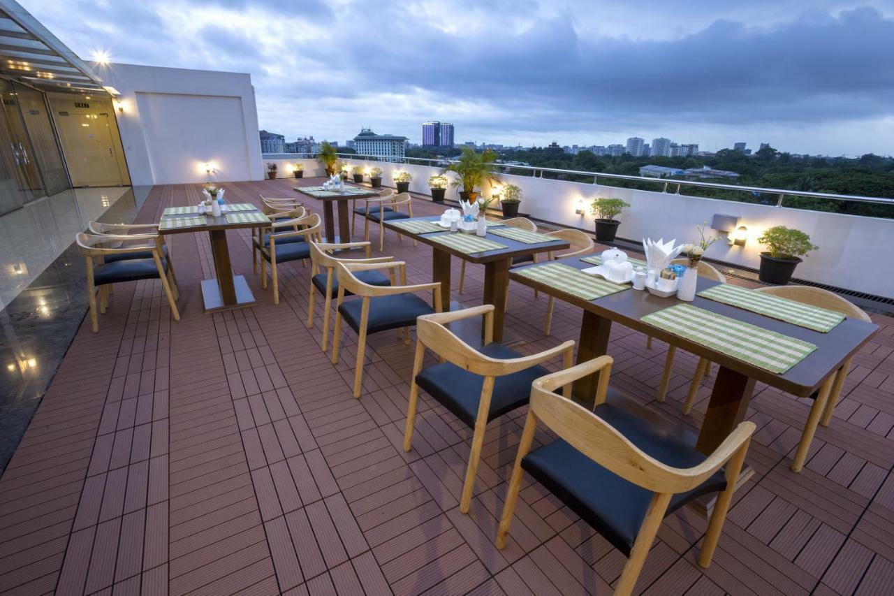 Virati Hotel Rangún Exteriér fotografie